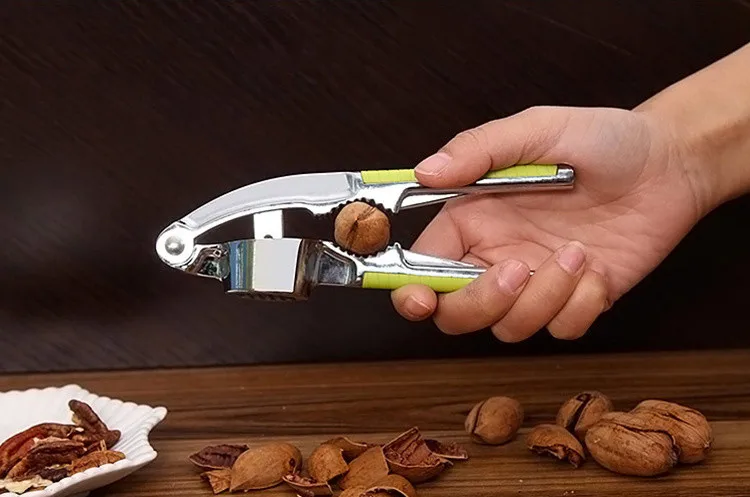2 in 1 Garlic Ginger grinder+ nutcracker Crushed walnuts Hand garlic Press Squeeze Juicer Presser Crusher kitchen accessories