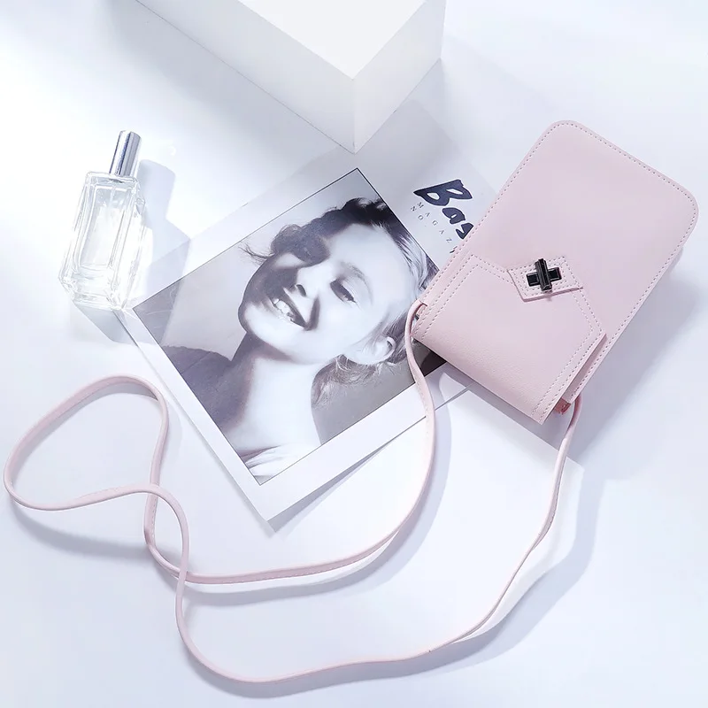 

2019 Summer New Style Mini Verticle Crossbody Bag Hipster Large-Volume Swivel Buckles Packaging Mobile Phone Bag Women's
