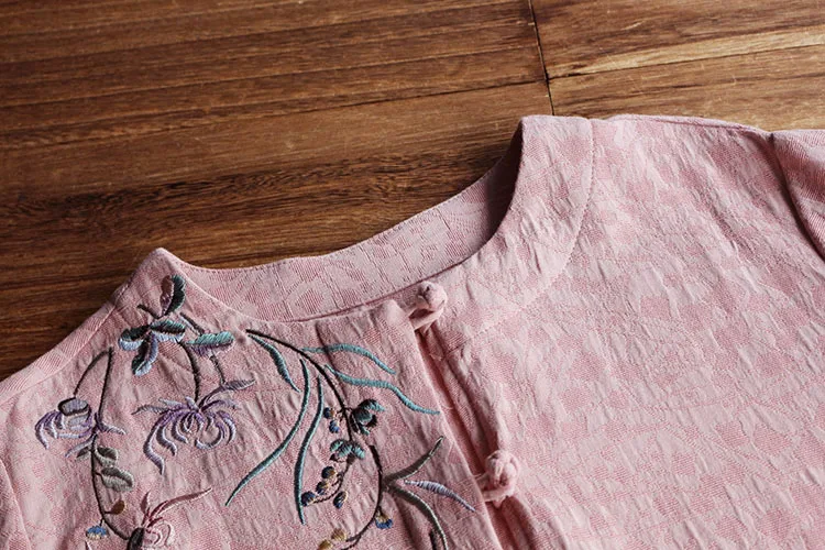7383 New Spring Women Shirt Chinese Style Retro Buckle Floral Embroidery Linen Loose O-Neck Long Sleeve Blouse Women 5
