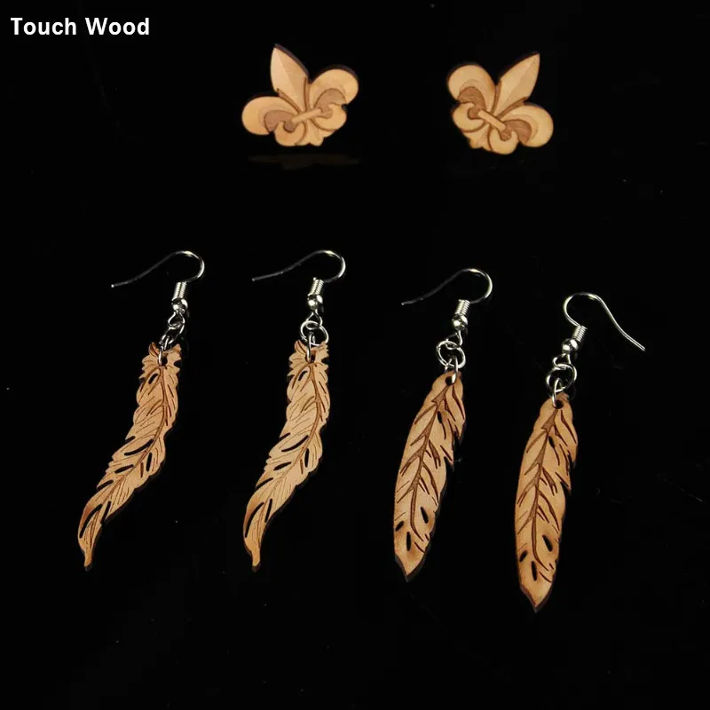 

Leaf wooden stud earrings / simple burlywood women earrings /wholesale dropshipping