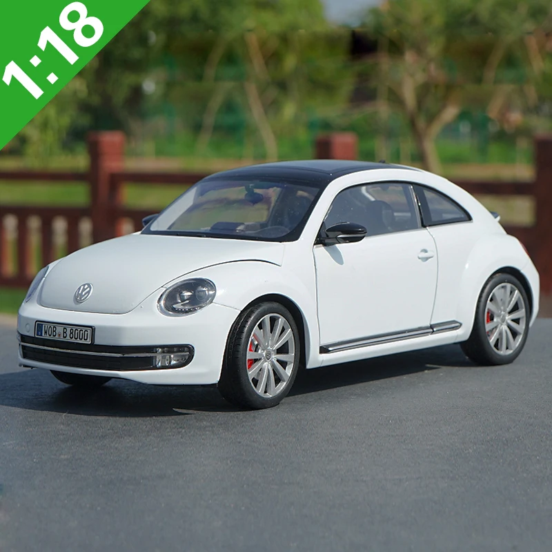 

1:18 High Meticulous VW Beetle Alloy Model Car Static Metal Model Vehicles With Original Box For Collectibles Gift