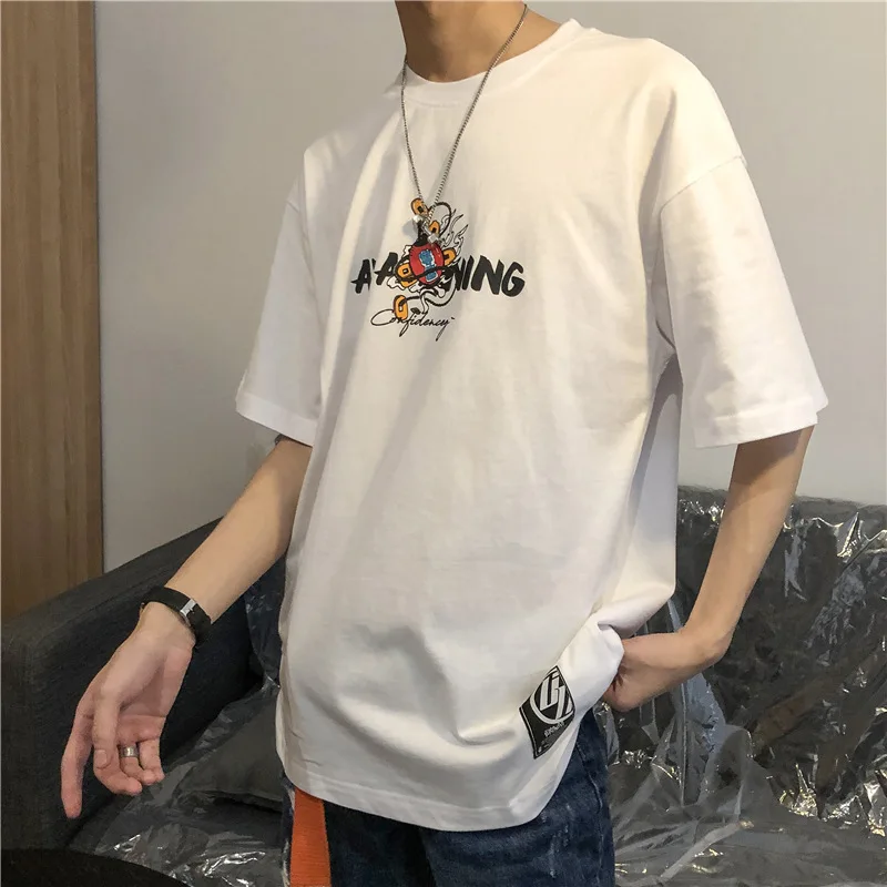 Short-sleeved Men and Women Street Hip-hop T-shirt in Summer 2019 Short-sleeved Men and Women Street Hip-hop T-shirt in Summer 2019