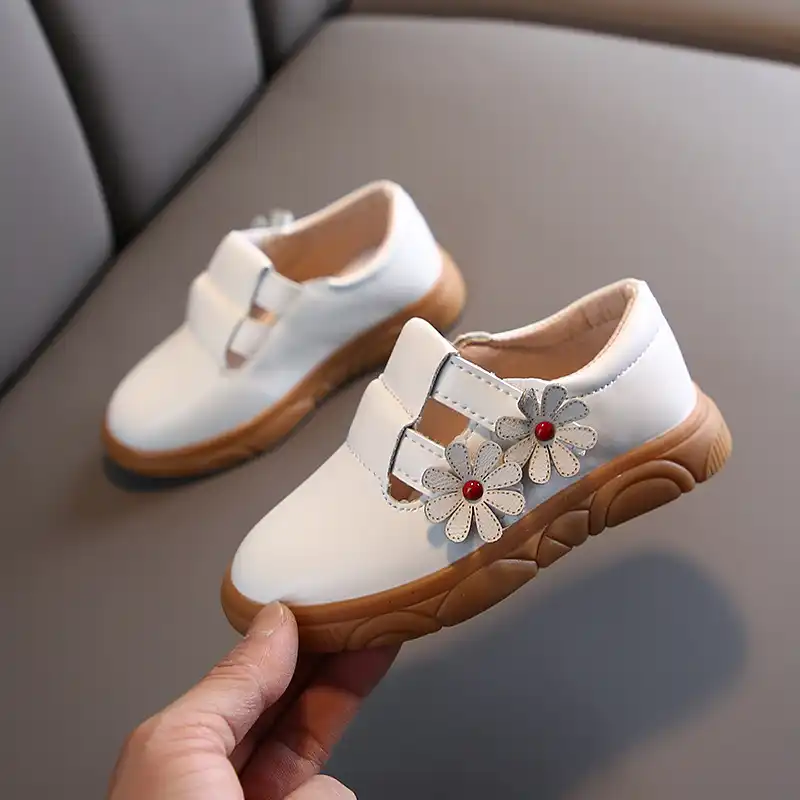 sapato para as crianças