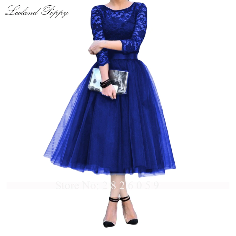 Lceland Poppy A-line Vintage Scoop Neck Black Lace Cocktail Dresses Tea Length 3/4 Sleeves Tulle Cocktail Party Formal Dress