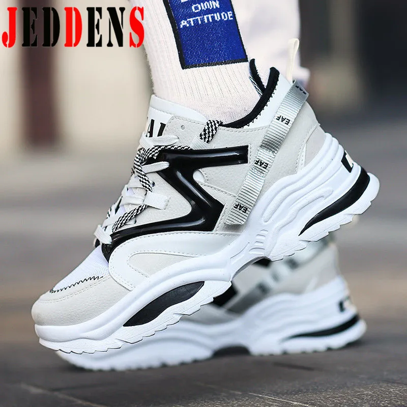 trendy womens tennis shoes