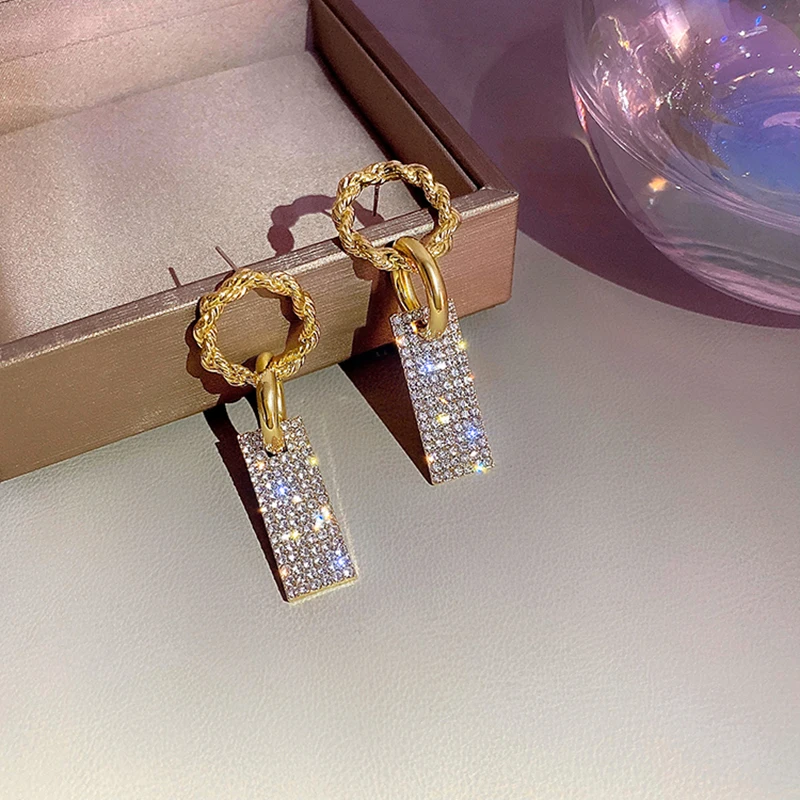 New Trendy Luxury Square Crystal Drop Earrings for Women Brilliant Gold Color Bridal Wedding Jewelry Female Dangle Earrings Gift 2