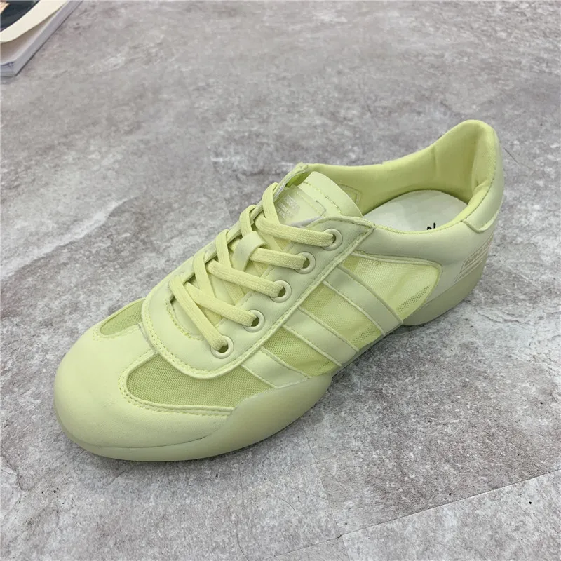 

Top Fashion Woman Shoes Lace-up Trend Women Sneakers Autumn Spring Brand New Zapatillas Mujer Trend Woman Sport Shoes Light