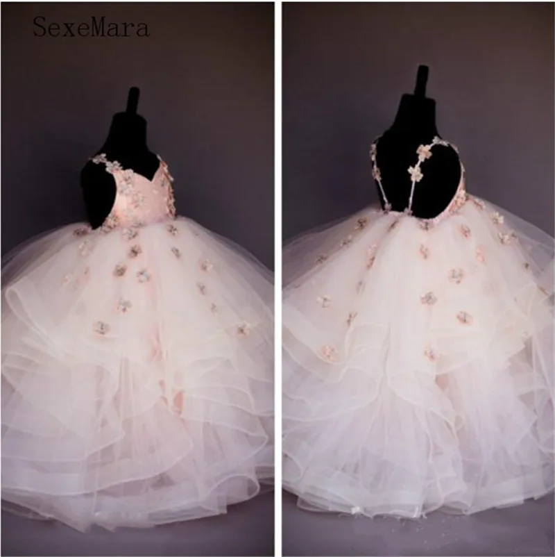 

SexeMara Backless Flower Girls Dresses Spaghetti Ball Gown Tulle Little Girls Dresses Vintage Pageant Dresses Kids Gowns