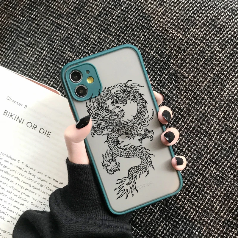 Fashion Vintage Chinese Dragon Print Phone Case for IPhone 12 11pro MAX 12 7 8 Plus X XR XS 6 S Plus SE2 Hard Back Cover Shell