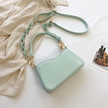 

New Original Design Fashion Armpit Bag Elegant Chain Handbag Messenger Bag Shoulder Bag Width 21.5cm Height 12.5cm Thickness 5cm