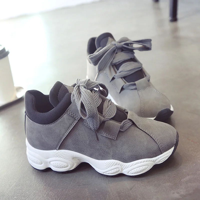 Женские кроссовки на платформе удобные дышащие повседневная обувь для