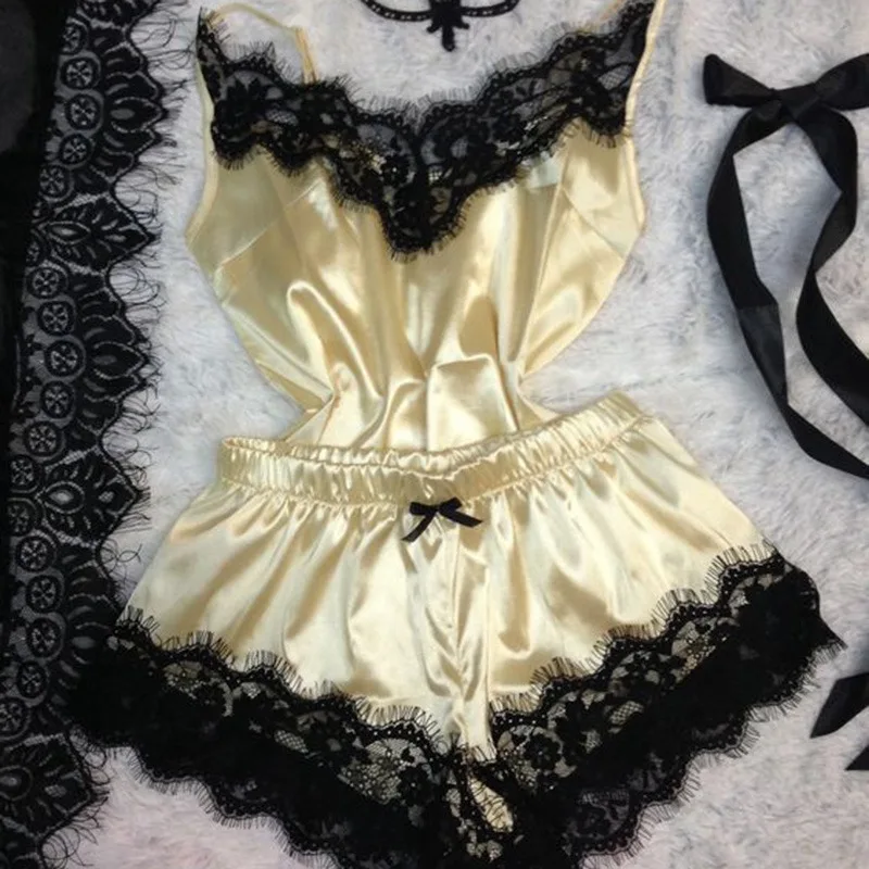 

Lace Eyelash Pajamas Nightgown Homewear Sexy Sweet Bow Camisole & Shorts Pyjama Femme 2PCS/Set