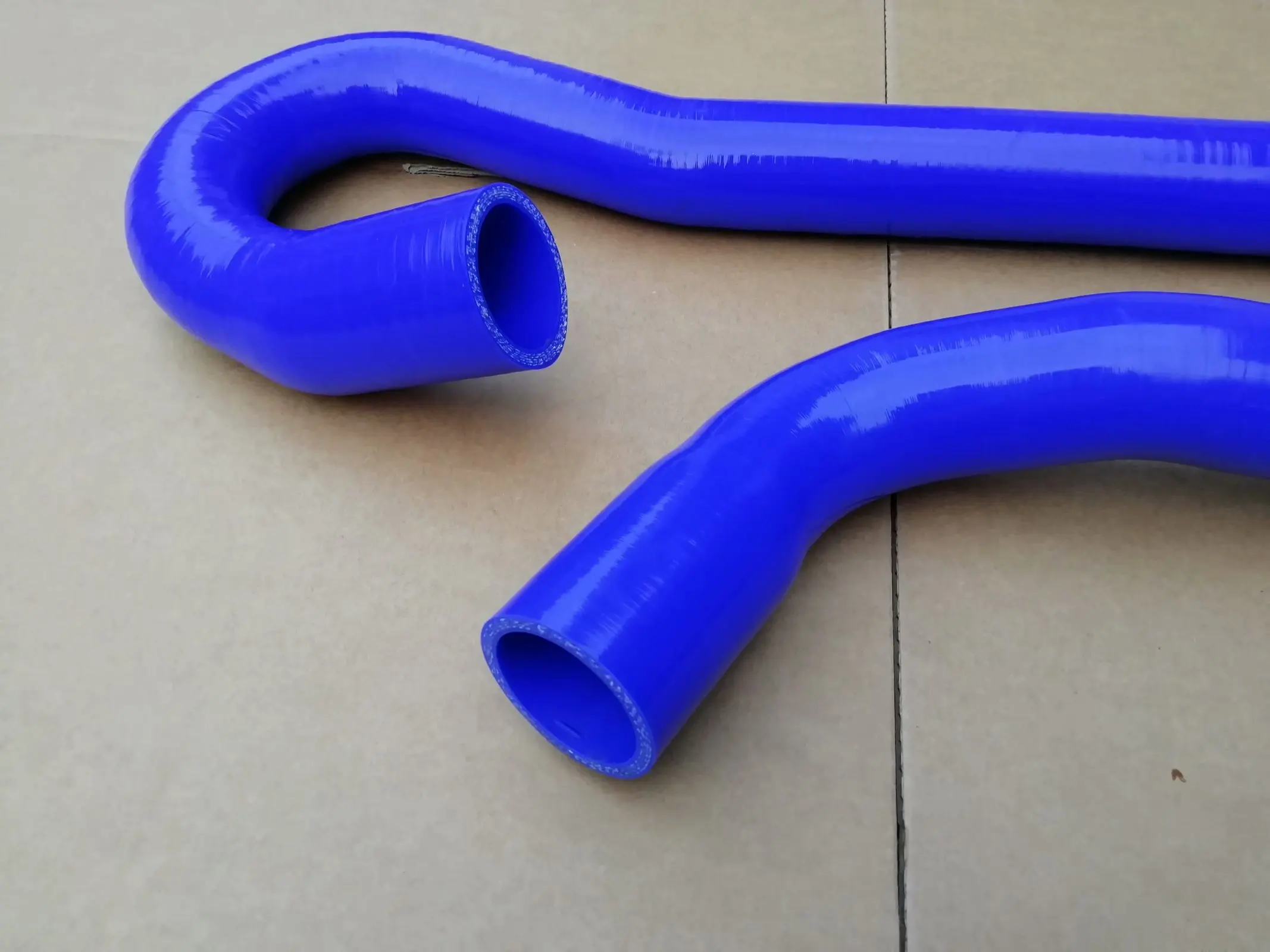 the daily low price Fits Jeep Commander XK Grand Cherokee WK Engine Radiator Hose 55116865AC