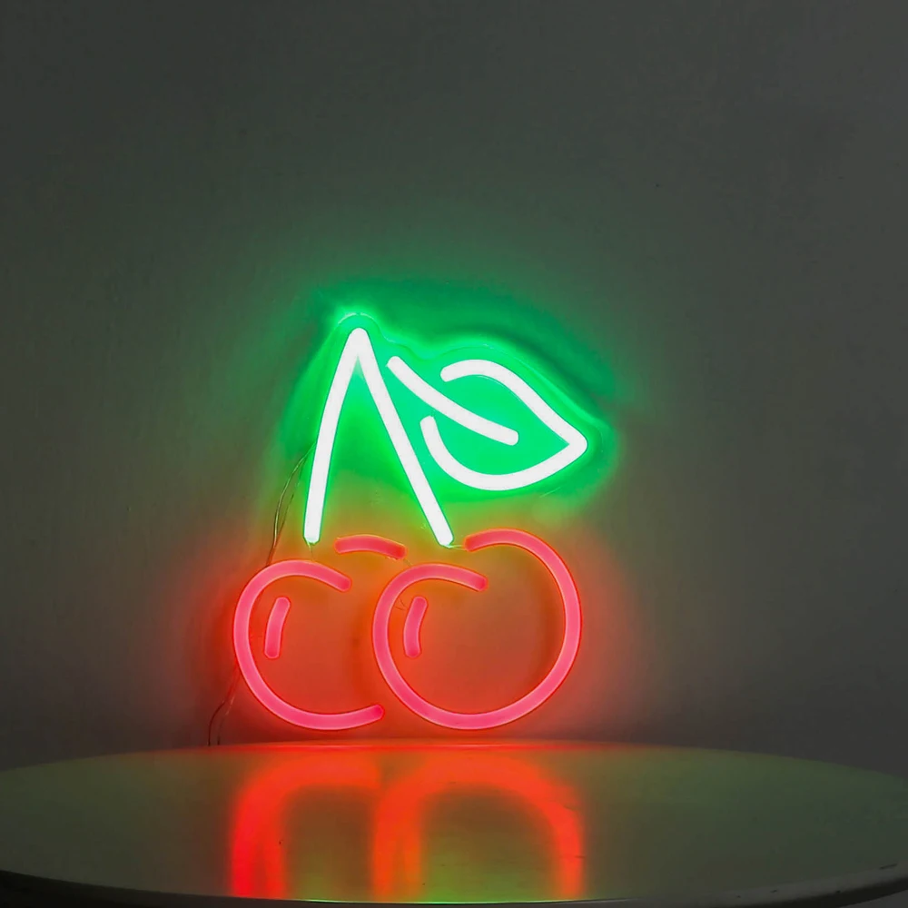 Рисунок 4 - Неосветильник Светодиодная лента с изображением вишни