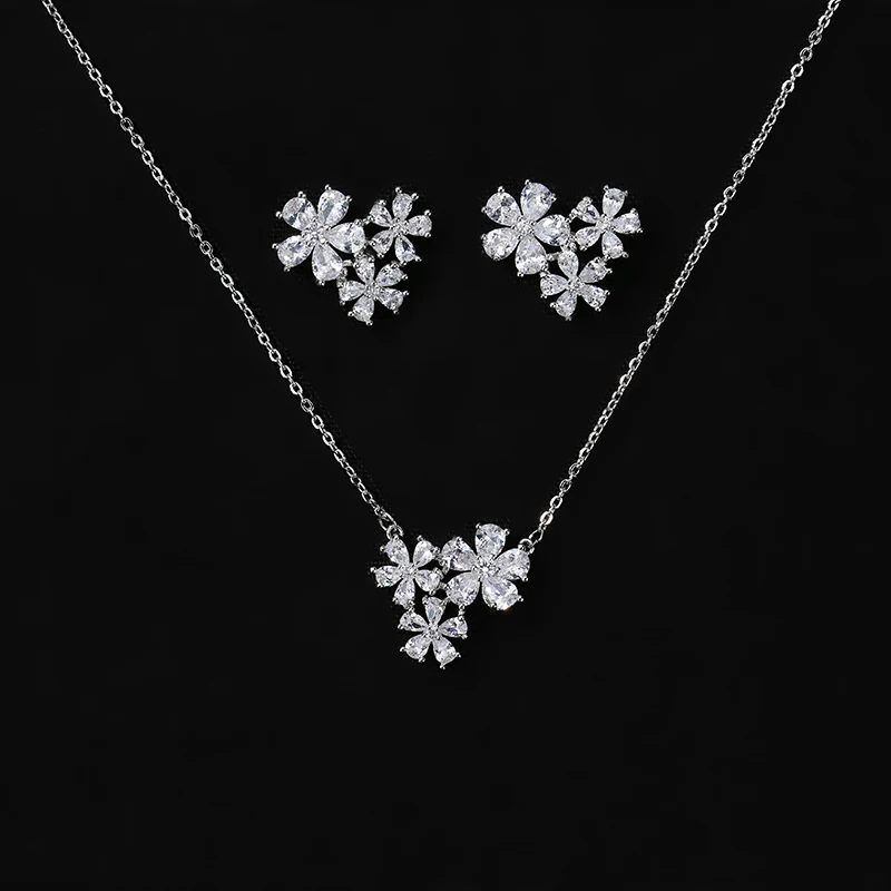 Jewelry Set Hadiyana Flower Shape 