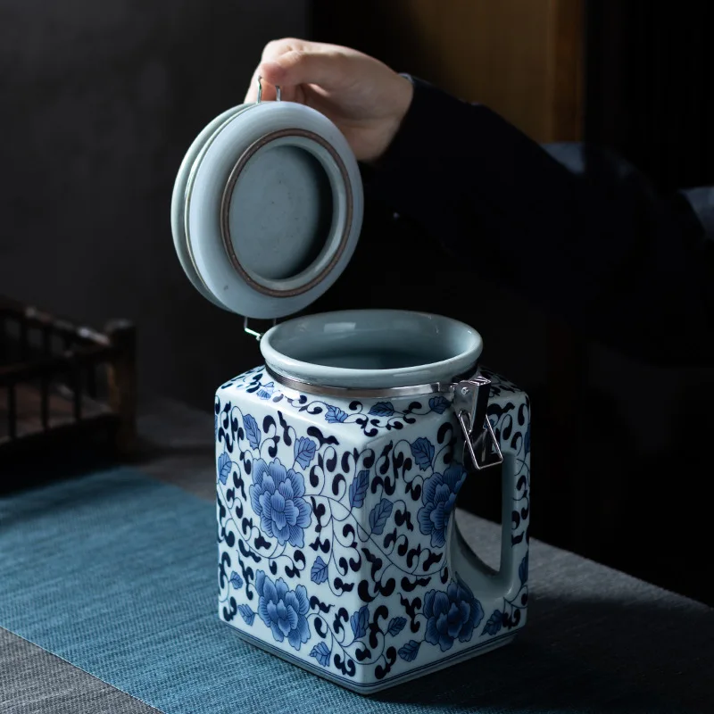 

Zen Lotus Large Ceramic Tea Jar Blue and White Porcelain Black Tea Rock Tea Pu'er Storage Tea Warehouse Tea Box Tea Container