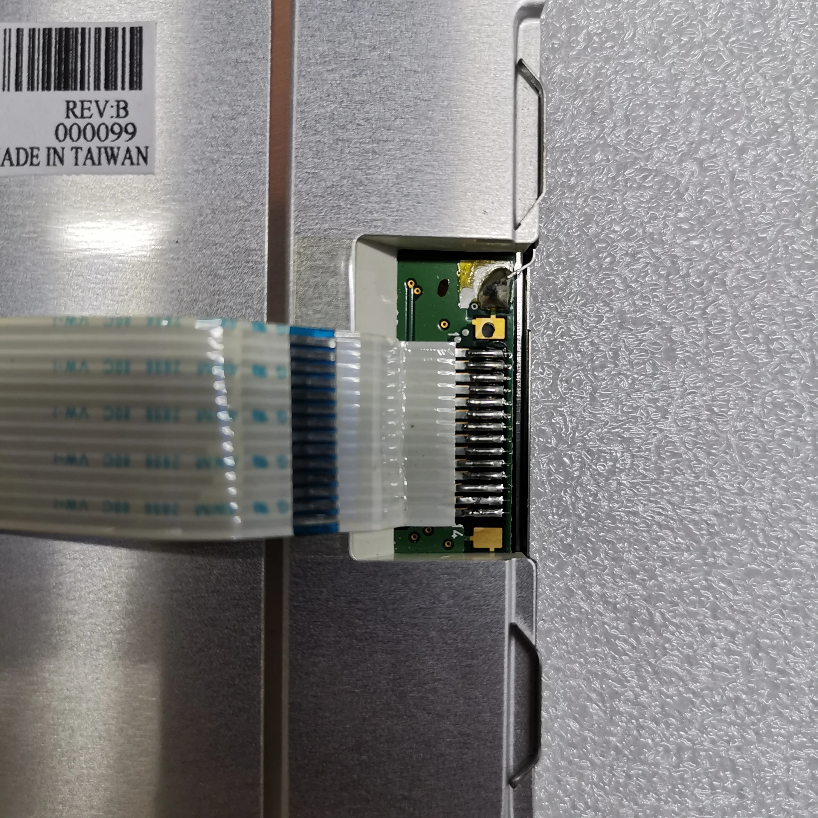 LCD ÷ ȭ, SP14Q005