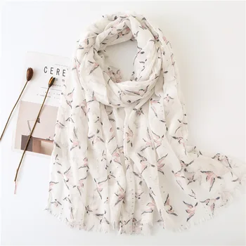

2020 lady Magpie Print Keep warm silk Scarf Autumn and winter Women's Cotton and linen beach Shawl Tassels Seaside blanket scarf