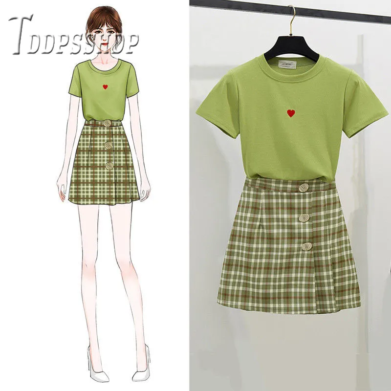 

2019 Retro Green T Shirt And Grid Skirt Women Sets Summer Refreshing Female Sets
