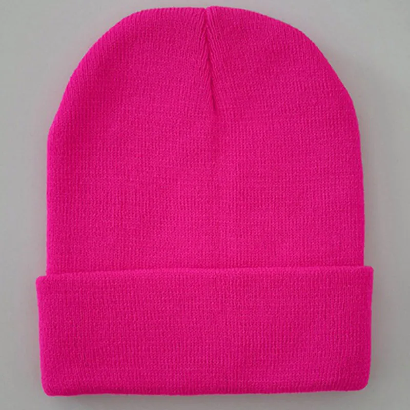 Яркие однотонные акриловые вязаные шапки женские и мужские зимние простые
