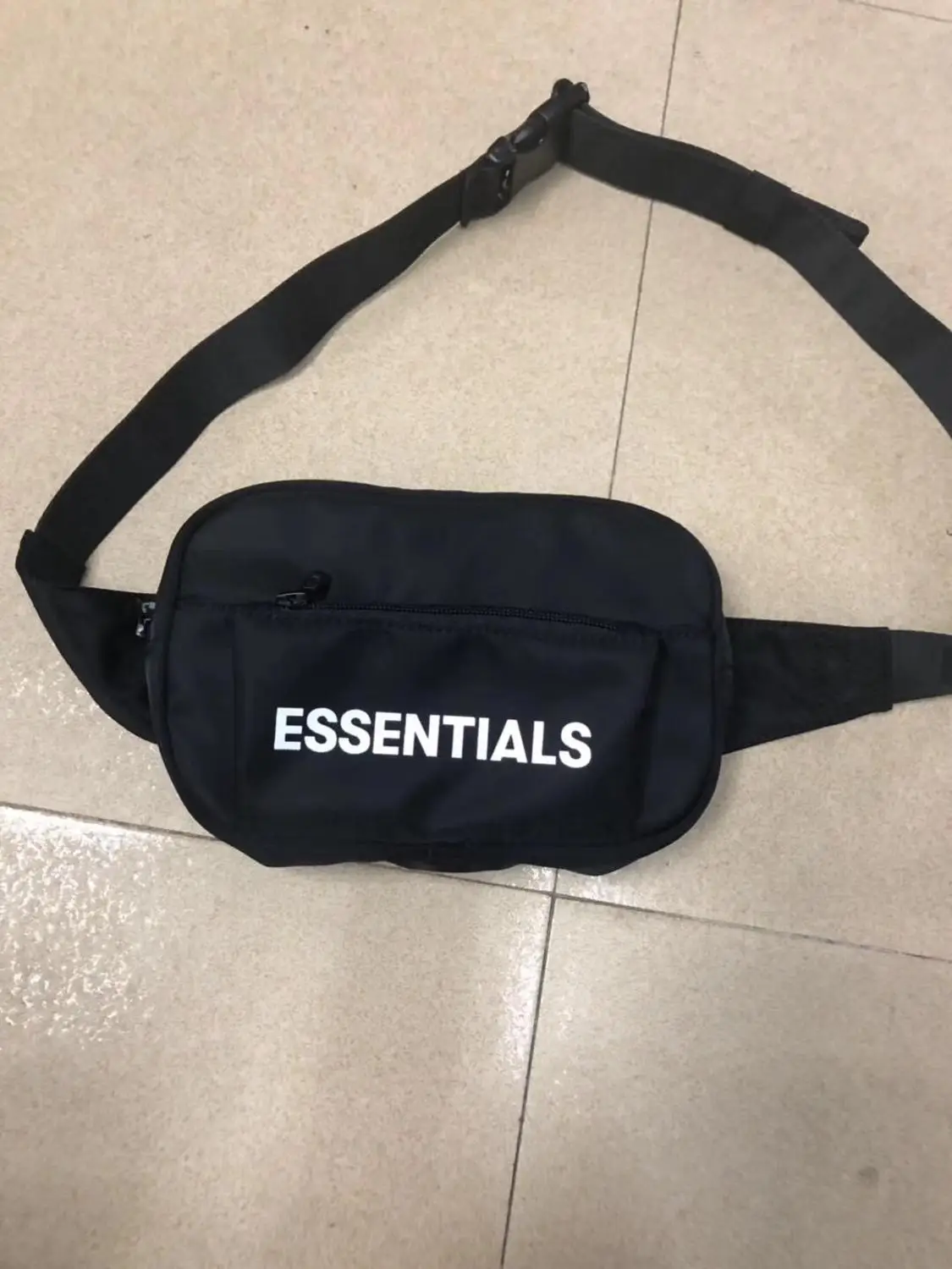 essential bag for men