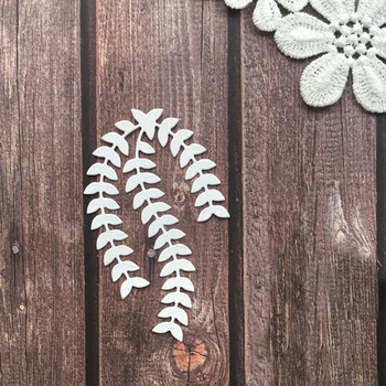 

Leaves Metal Cutting Dies Stencils For DIY Scrapbooking Album Paper Card Decorative Craft Embossing Die Cuts New 2018