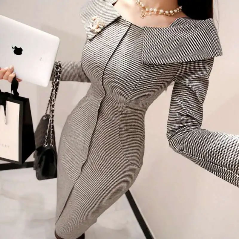 Qiu dong han edition installs A new sexy female falbala deep v-neck lace knitting dress a-line skirt