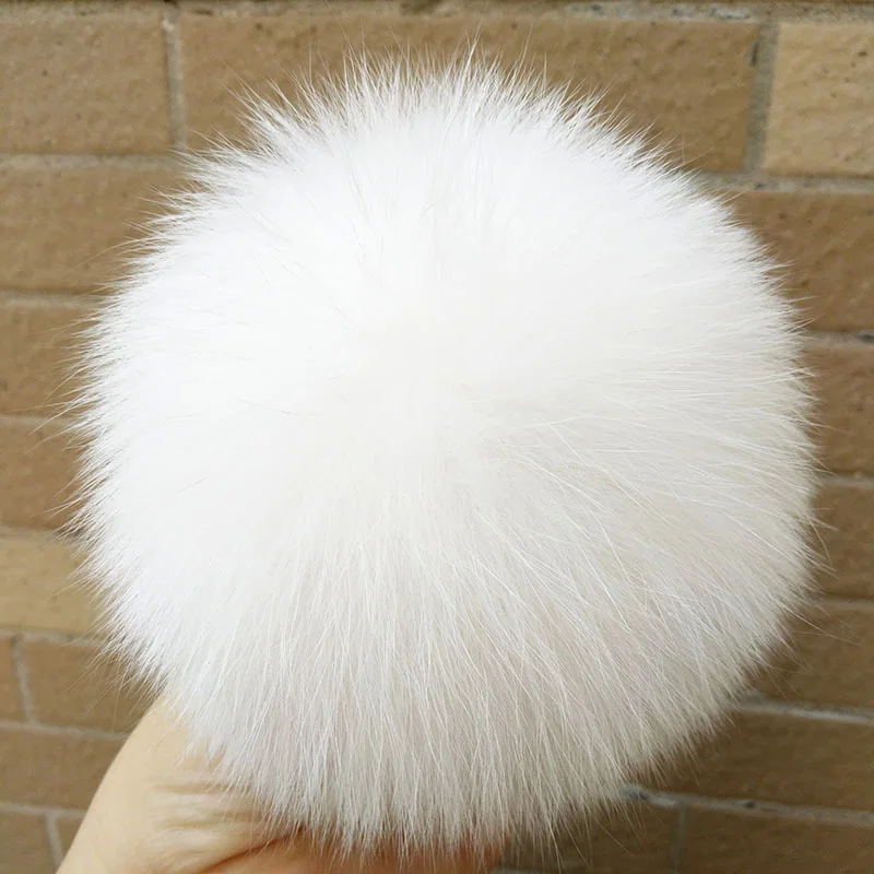 SOLDES ! Bonnet D'hiver En Angora Tricoté Pour Femmes Avec Double Pompons Amovibles En Fourrure Véritable Ou En Fausse Fourrure De Couleur Rouge. Bonnet à Double Pompon - France