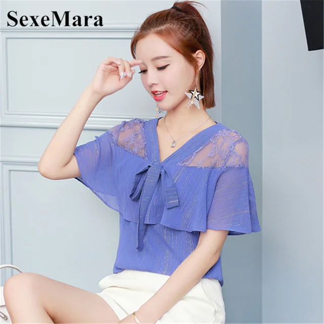 

Large size chiffon shirt 2020 Korean fashion V-neck mesh stitching horn short sleeve loose blue pink woman top