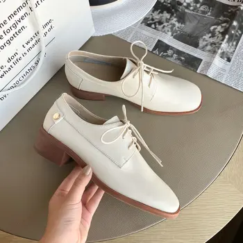

Genuine leather neutral shoes woman 2cm low square Heels ladies shoes lace up Ladies Shoes classics Female Pumps