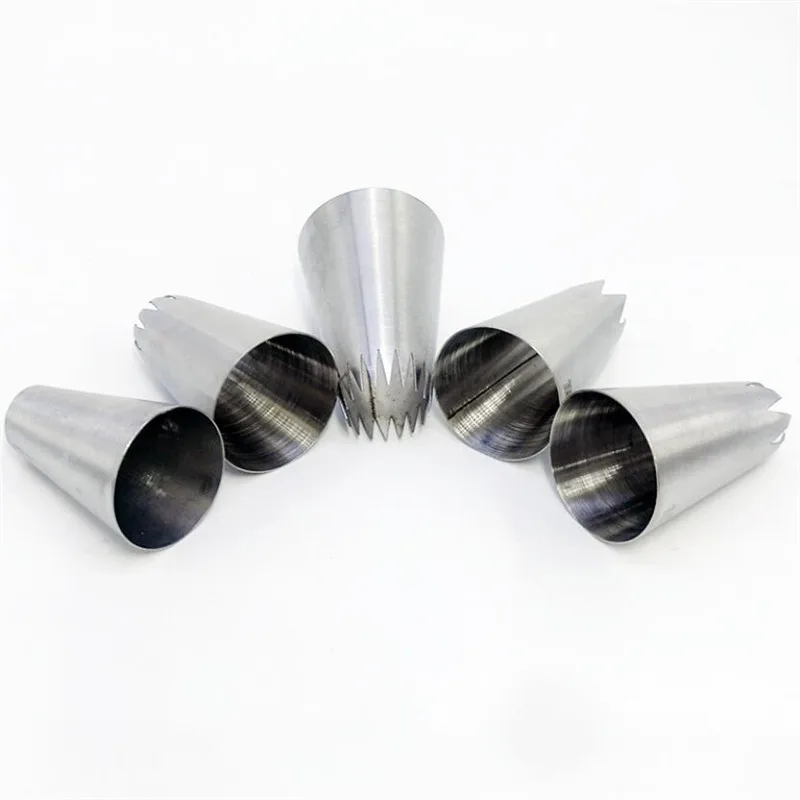 Cake Decorating Tip Set 5pcs Large Metal Cake Cream Decoration Tips Set Pastry Tools Stainless Steel Piping Icing Nozzle Cupcake Head Dessert Decorators