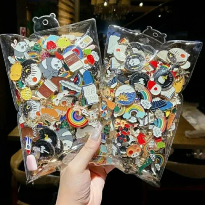 

Wholesale 100pcs Brooch Pins Cartoon Women Girl Lapel Pin Badges Mujeres Broches Alfileres Pines Mix Styles