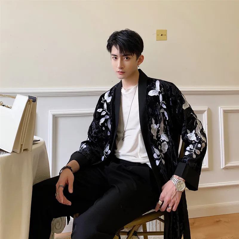 

Fashion Hip Hop Casual Jacket Men Heavy Embroidery Trench Coat Streetwear 2020 Autumn Outerwear Overcoat Abrigo Largo Hombre