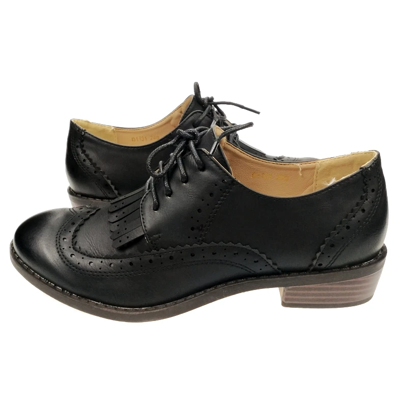 Low heeled brogues Clearance