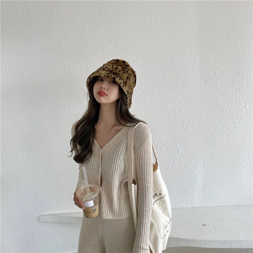 5 colors thin Knitted Sweater Coat Long Sleeve Casual V-Neck solid color autumn Cardigans womens tops (R99932) |
