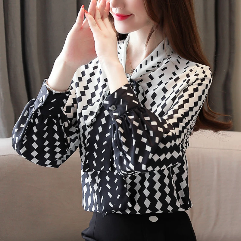  Autumn blouse women 2019 ladies tops bow printing chiffon blouse button Plaid long sleeve shirts bl