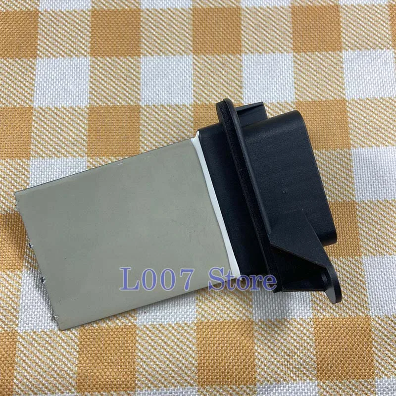 Car Heater Blower Motor Resistor Fit For Chevrolet Aveo Trax Buick Encore NO: 95018066 94560526 52429971