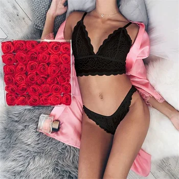 

LEECHEE Sexy Lace bra set hollow deep V sexy lingerie female high quality spandex material breathable and comfortable