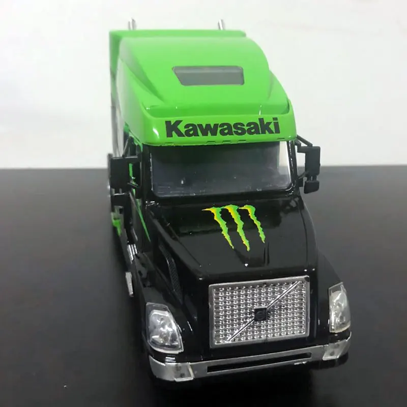 VOLVO TRUCK (9)