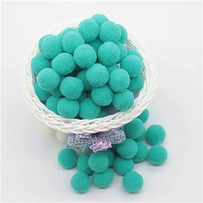 Мини-платье из пышного мягкого Pom Poms помпонами ручной работы для детей игрушки свадебный Декор Сделай Сам швейного Ремесла поставок 8/10/15/20/25/30 мм Pompones - Цвет: 04 green
