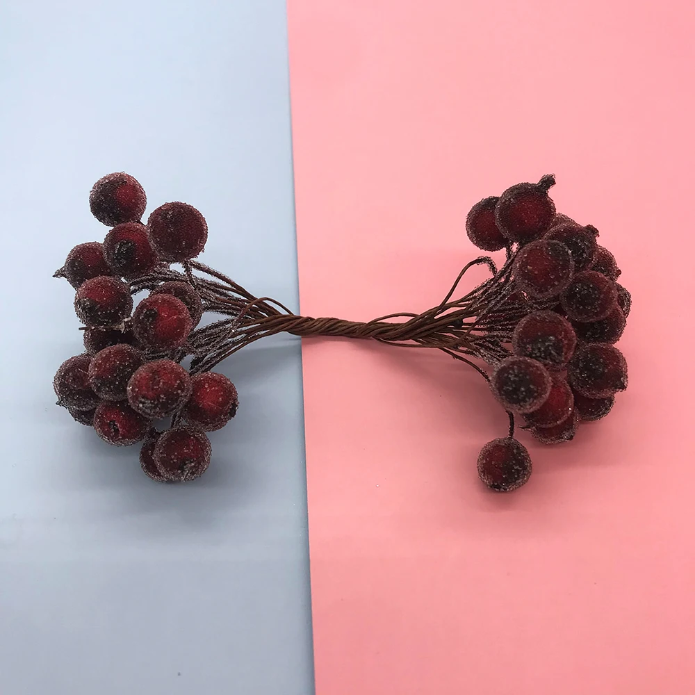 40 Stück Mini-Weihnachtsbeeren, mattiert, künstliche Beeren, lebendige rote Stechpalmen, Beeren, Weihnachtsbaum, dekorative künstliche Blumen, Doppelköpfe – Detail 2