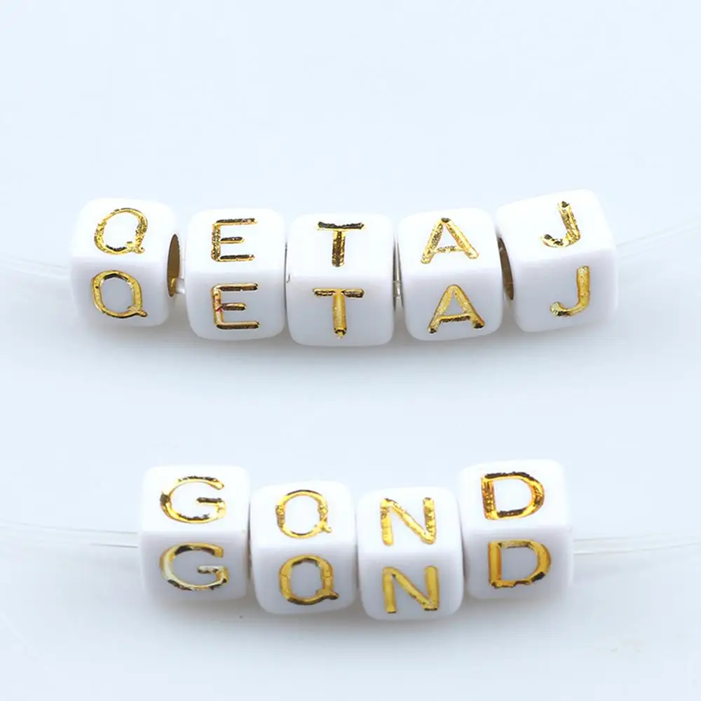 100 stks 6mm Witte Kubus Letter Alfabet Acryl Kralen Enkele