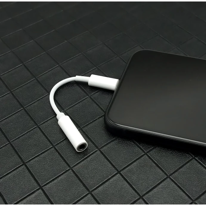 Headphone-Adapters-For-iPhone-SE-11-Pro-Max-7-8-Plus-X-XS-XR-Lightning-to