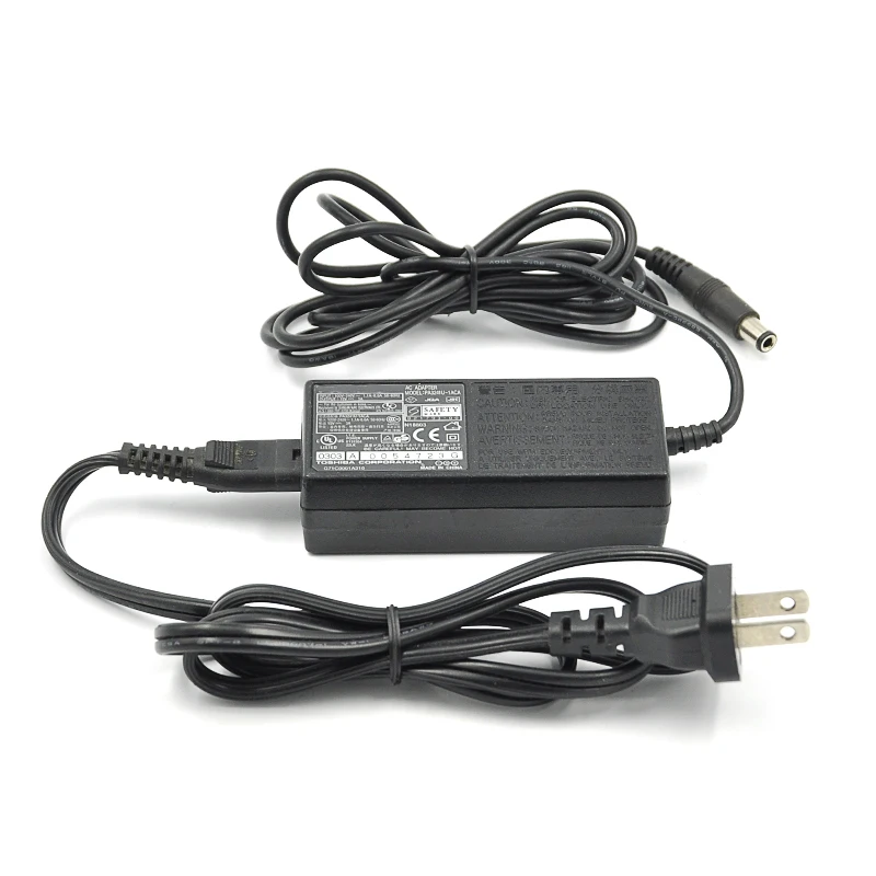 Для Toshiba 15V 3A 45W ноутбук адаптер переменного тока Питание PA3241U-1ACA с шнур питания-используется