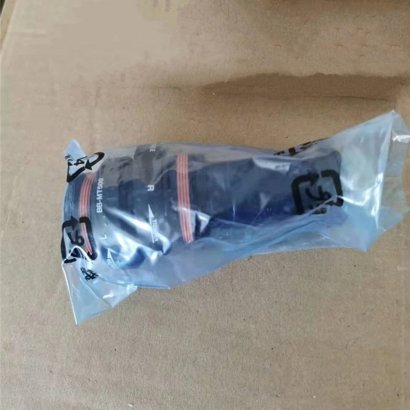 SHIMANO DEORE BB-MT500 Mountain Bike Threaded Bottom Bracket 68/73mm Shell Width Iamok HOLLOWTECH II BB Bicycle Parts