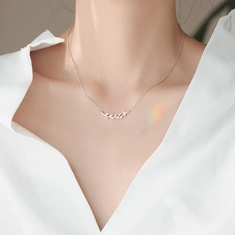 

Utimtree Simple 925 Sterling Silver CZ Zircon Leaves Necklaces For Women Girl Party Gift Chain Chokers Necklace Wedding Jewelry