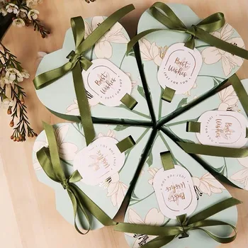 

2019 New Design Flower Printed Gift Box Love Heart Shaped Wedding Candy Boxes With Ribbons Blue/Pink/Red/Mint Green 30pcs