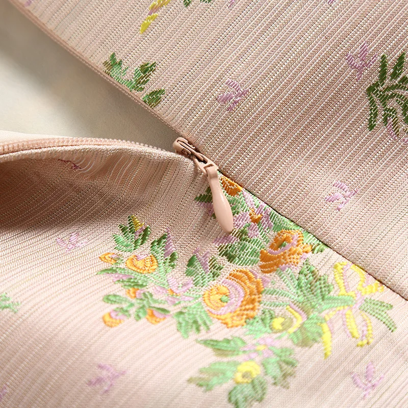 9234533104_886519106