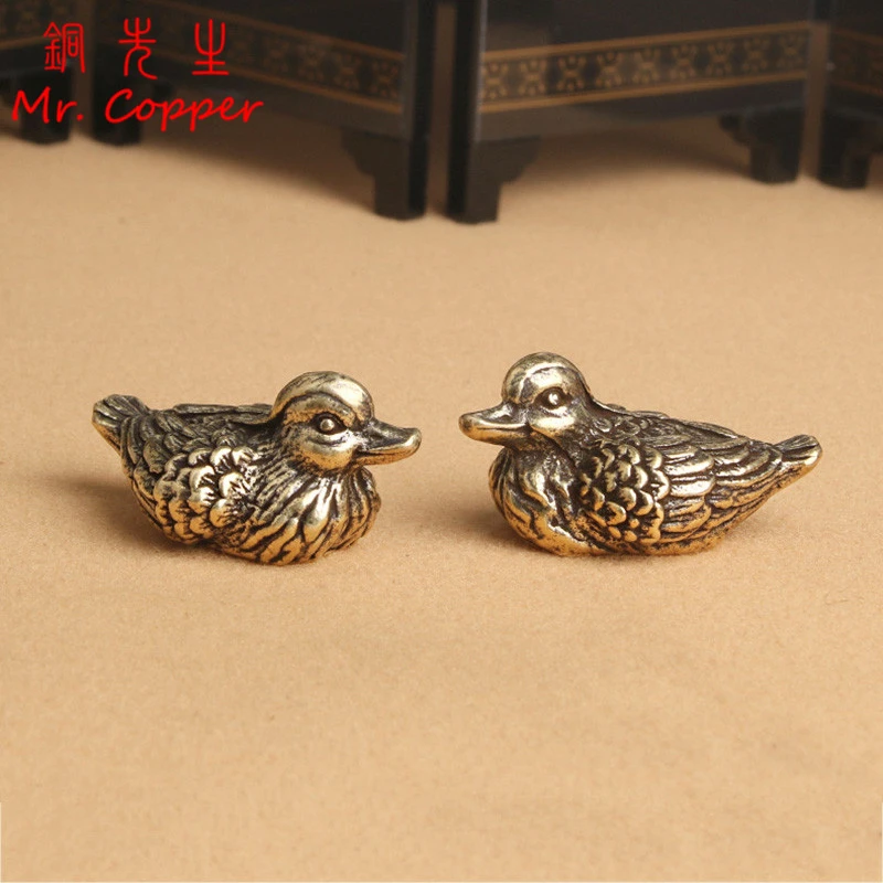 Retro Delicate Mandarin Duck Figurines Unique Solid Copper Animal Crafts Household Decorations for Wedding Party Anniversary Day