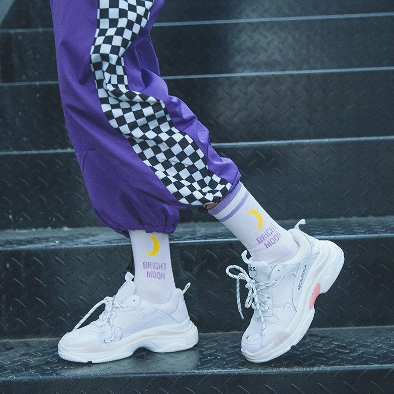 Bright Moon Cotton Socks Korean Harajuku English Letter Chaussette Femme Funny Socks Hip Hop Skateboard Crew Sokken